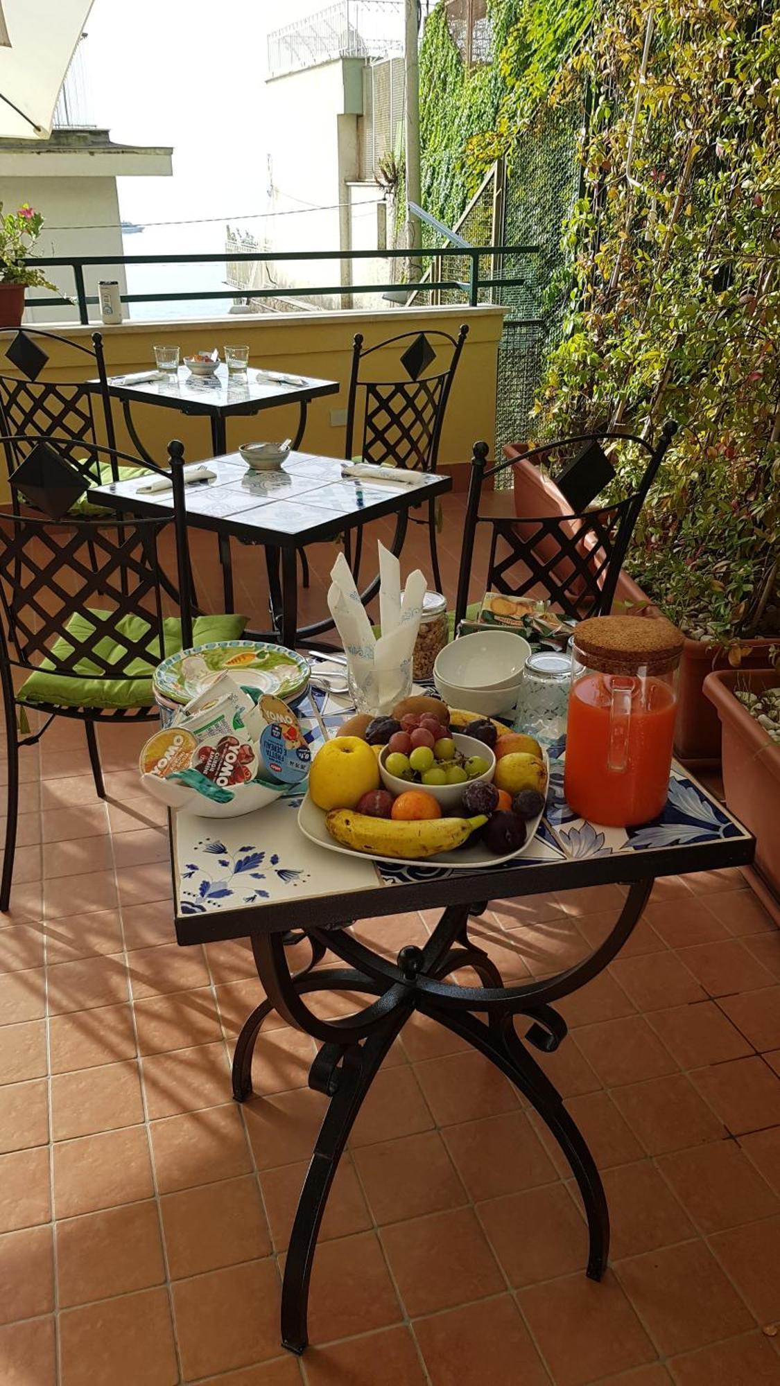 B&B Diemme Amalfi Coast Vietri Buitenkant foto