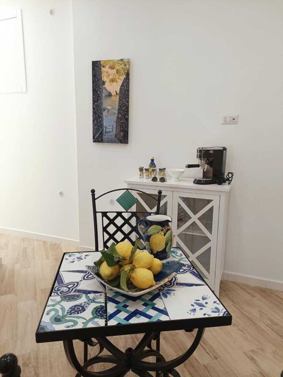 B&B Diemme Amalfi Coast Vietri Buitenkant foto